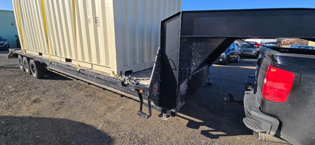 2013 Maxey Gooseneck - $7,500