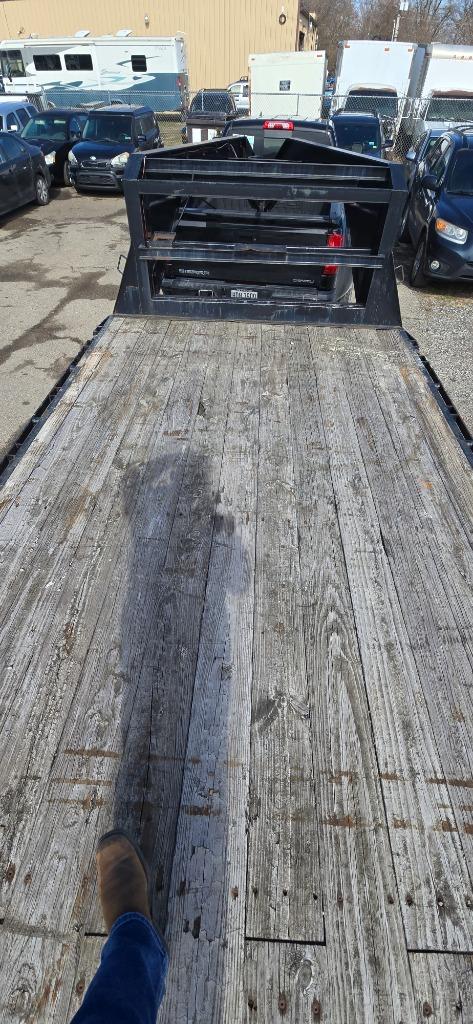 2013 Maxey Gooseneck - $7,500
