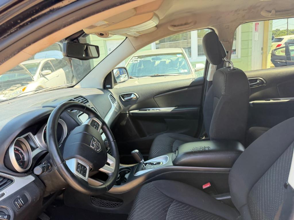 2014 Dodge Journey - $7,500