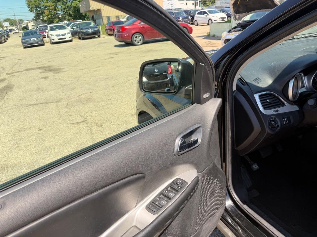 2014 Dodge Journey - $7,500