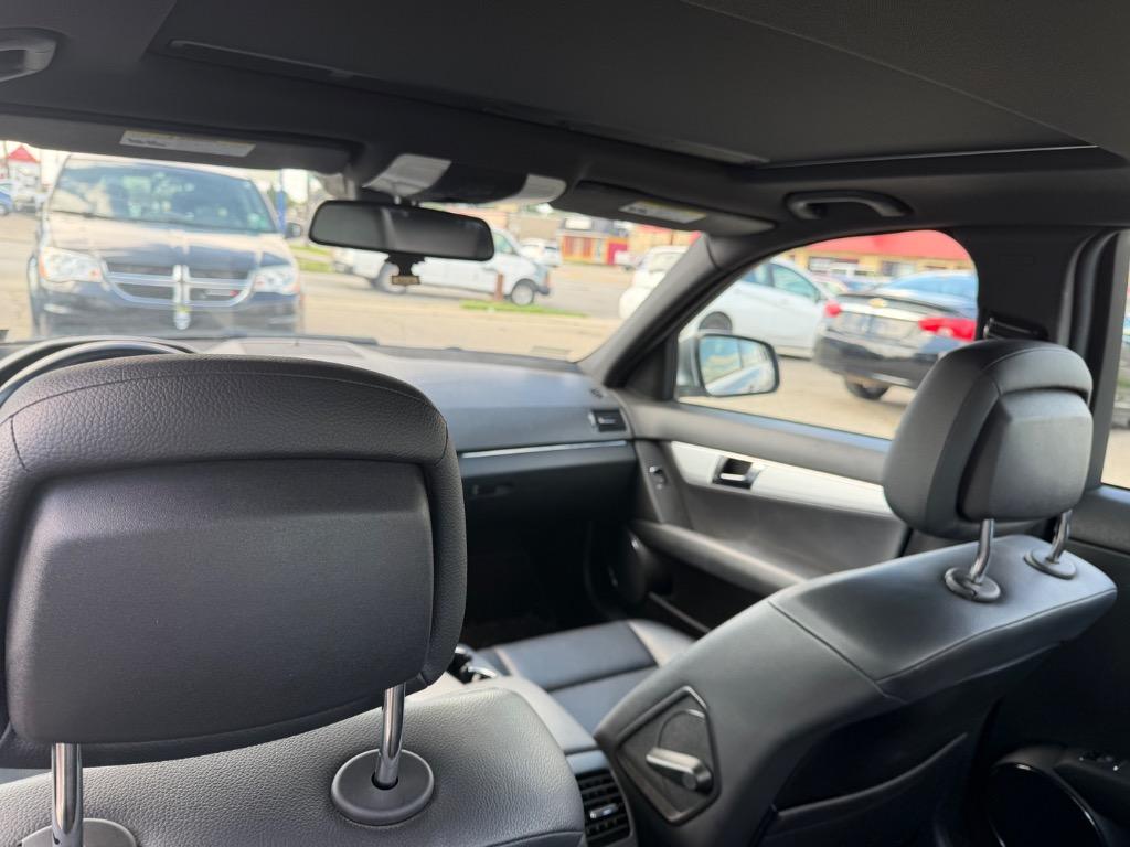 2008 Mercedes-Benz C-Class - $8,500