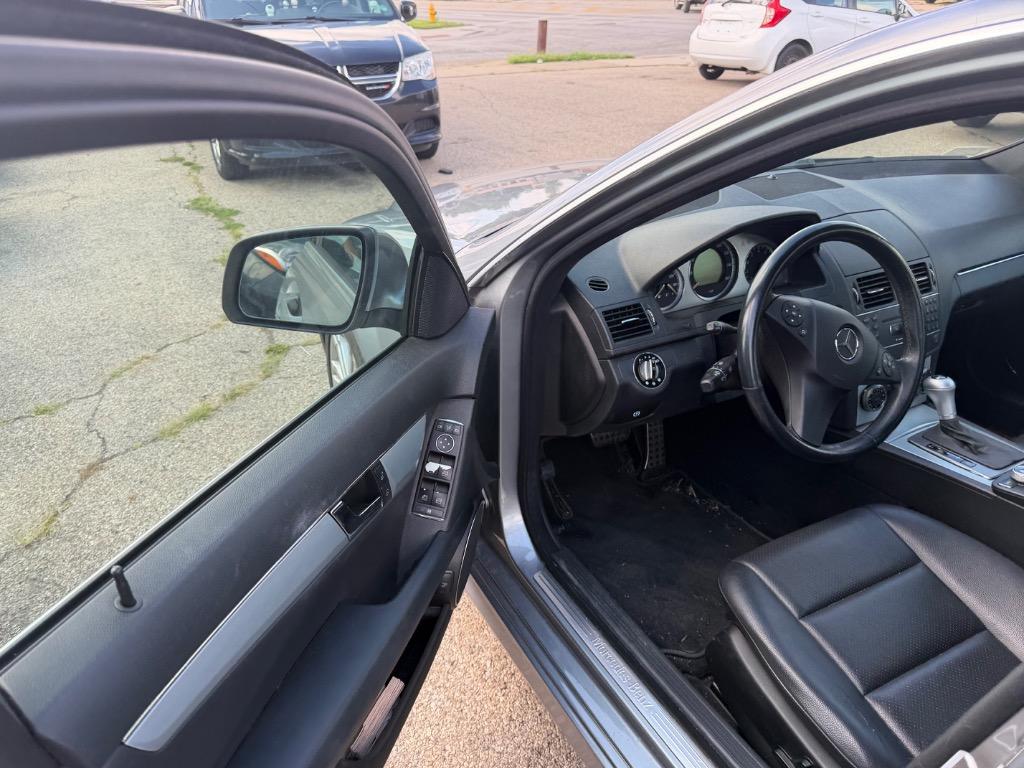 2008 Mercedes-Benz C-Class - $8,500