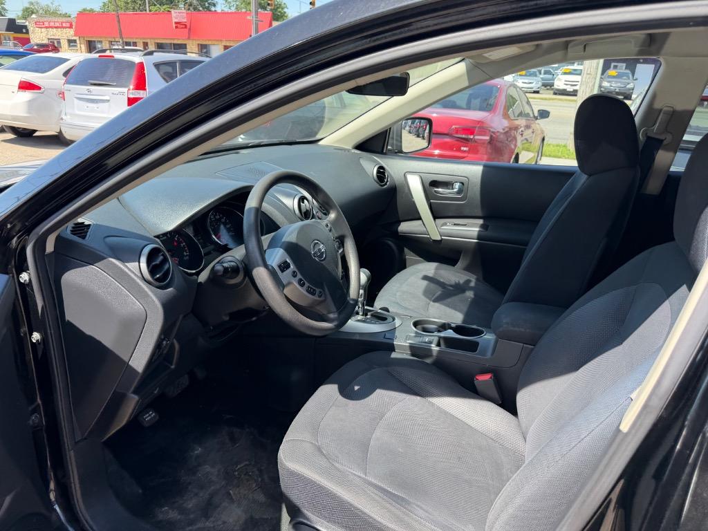 2013 Nissan Rogue - $1,500