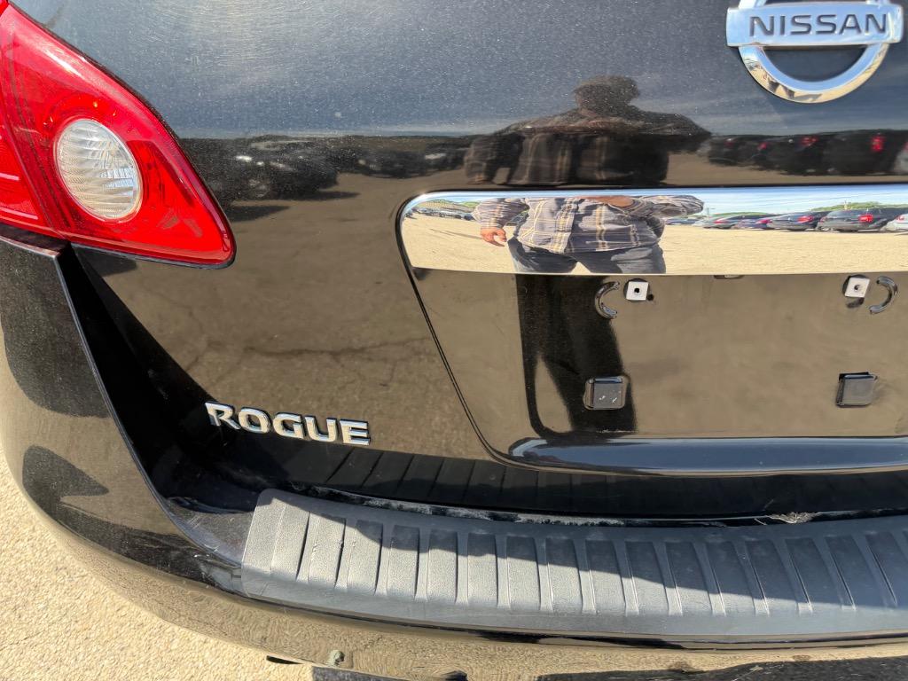 2013 Nissan Rogue - $1,500