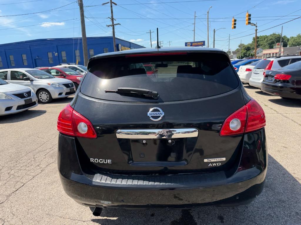 2013 Nissan Rogue - $1,500