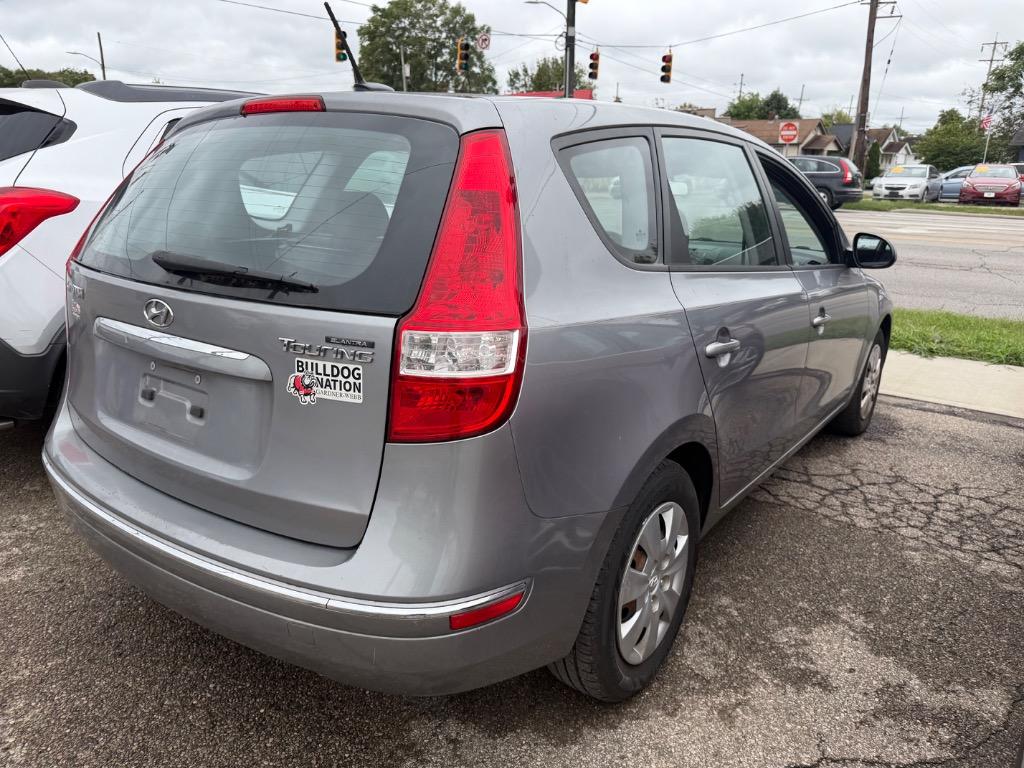 2012 Hyundai Elantra - $9,800