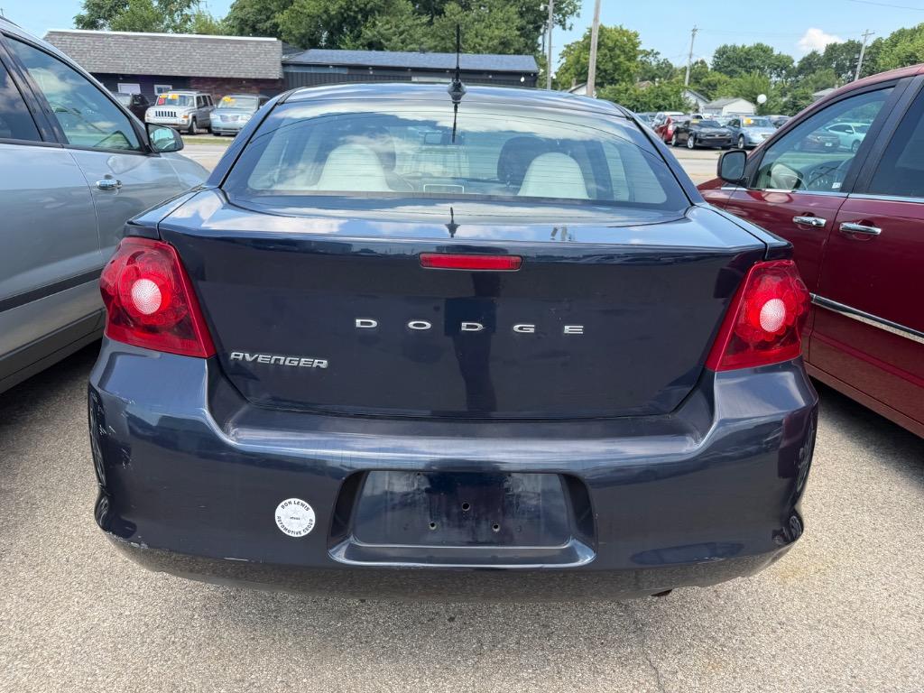 2012 Dodge Avenger - $7,995
