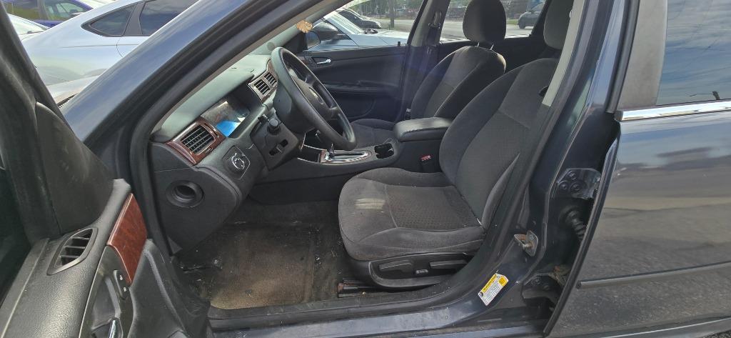 2009 Chevrolet Impala - $2,900