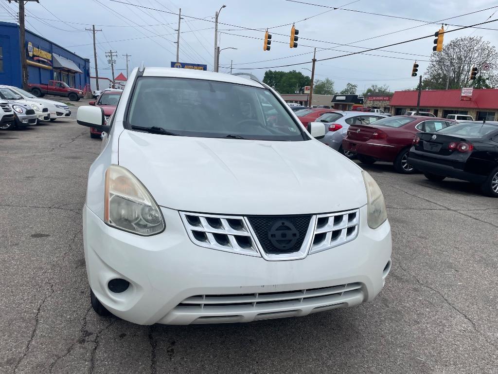 2011 Nissan Rogue S photo