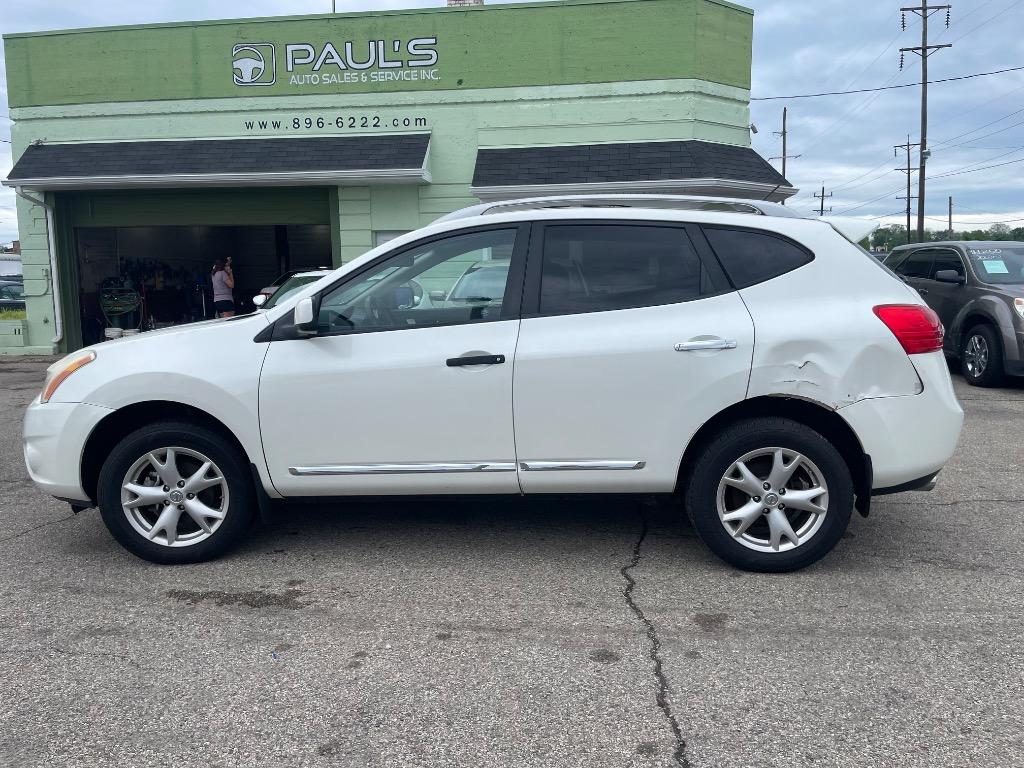 2011 Nissan Rogue S photo