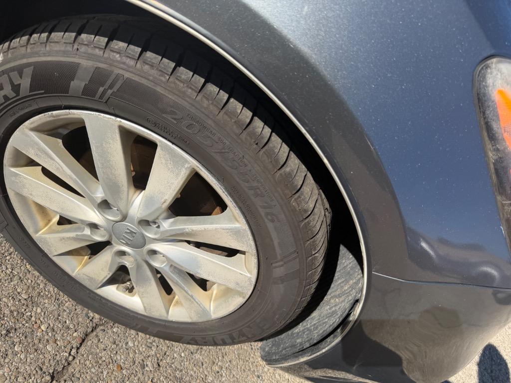 2014 Kia Forte - $1,200