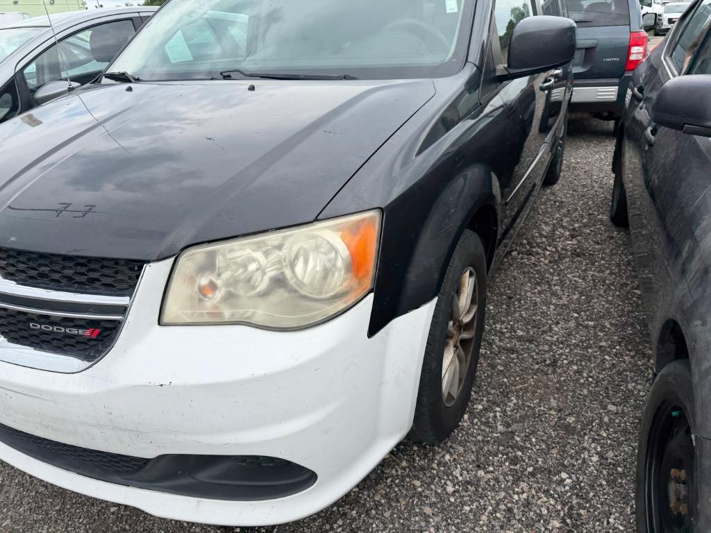 2012 Dodge Grand Caravan - $5,995