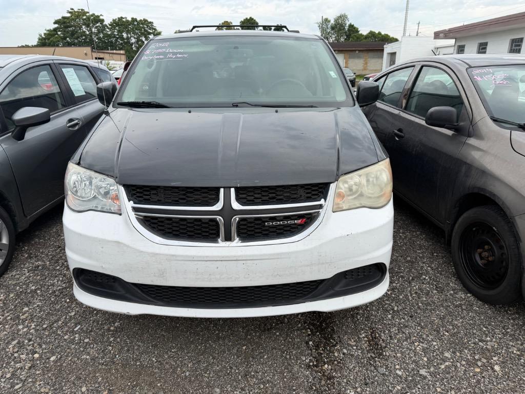 2012 Dodge Grand Caravan - $5,995