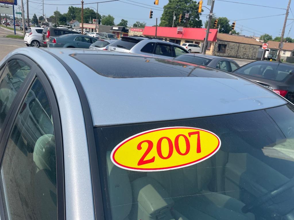 2007 Hyundai Sonata SE photo