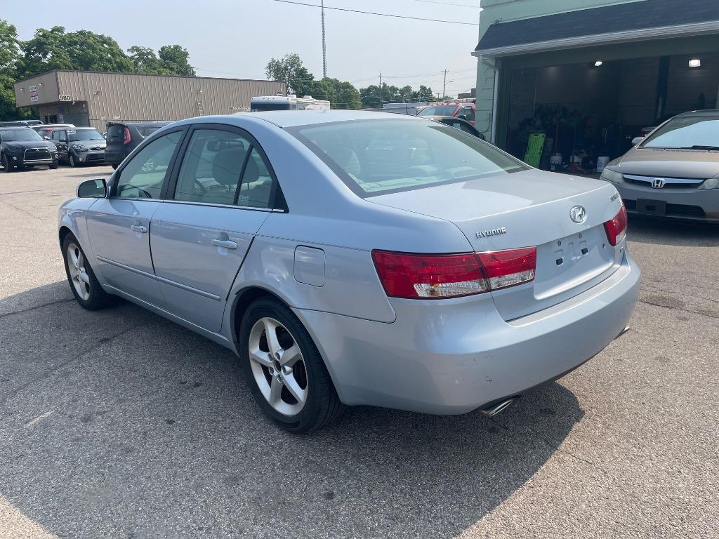 2007 Hyundai Sonata SE photo