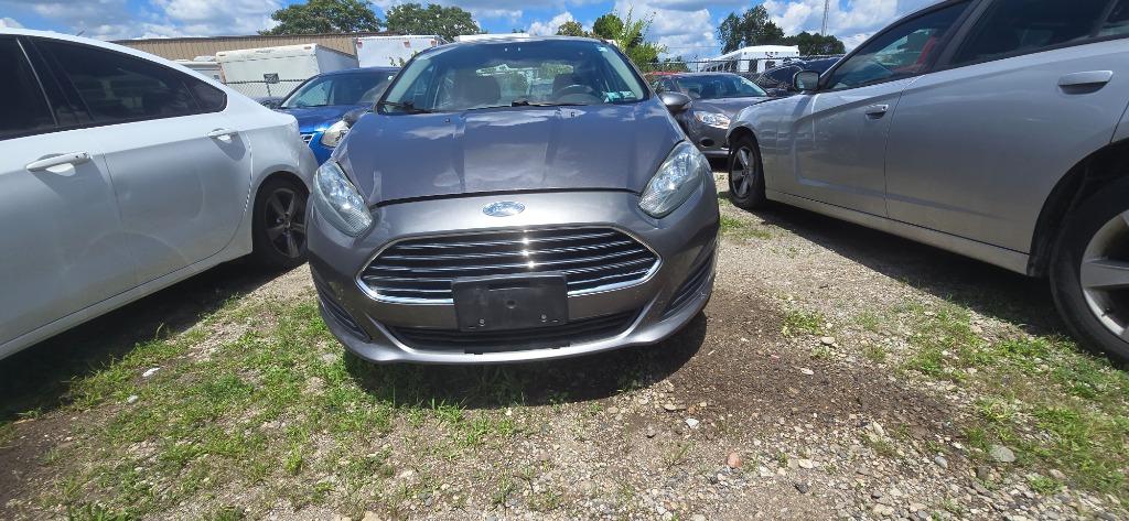 2014 Ford Fiesta - $7,500