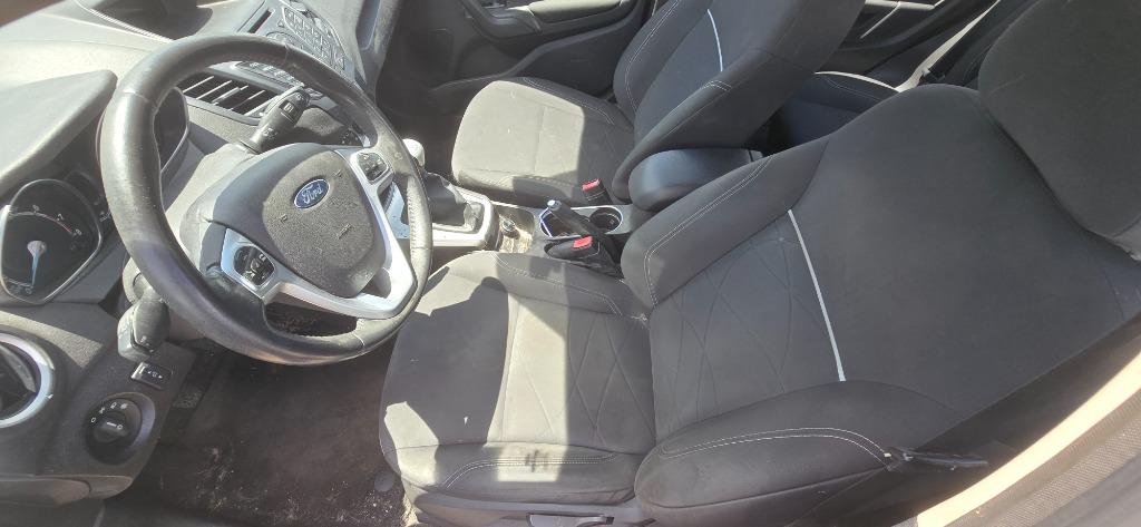 2014 Ford Fiesta - $7,500