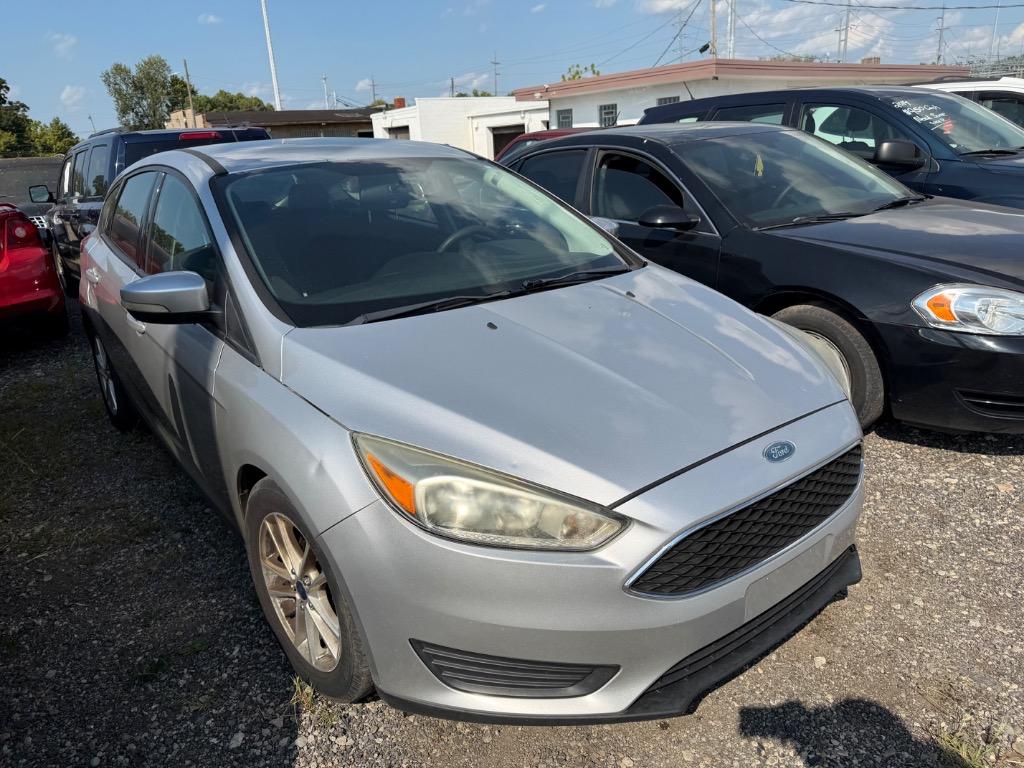 2015 Ford Focus - $2,500