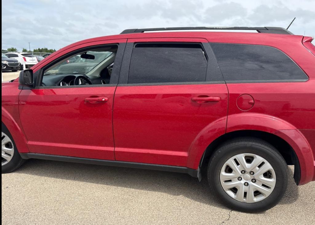 2018 Dodge Journey SE photo