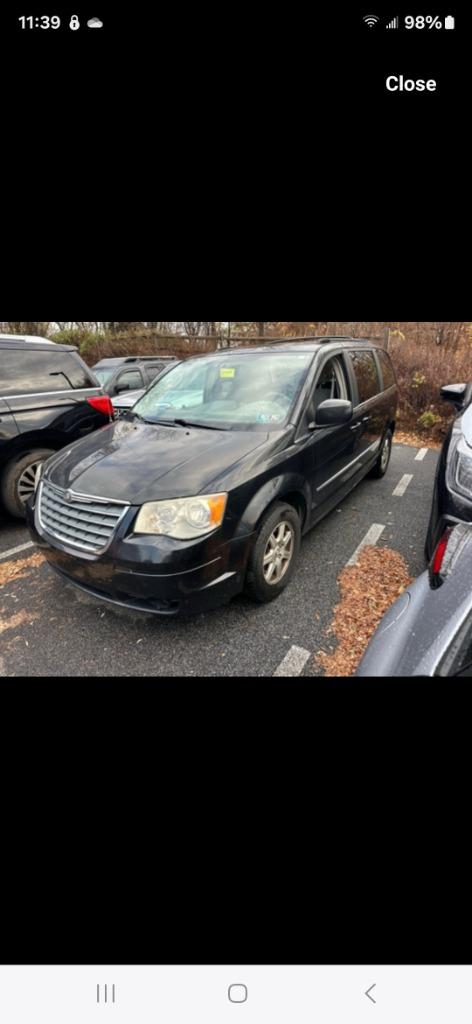 2010 Chrysler Town & Country Touring photo