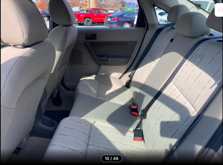 2010 Ford Focus SE photo