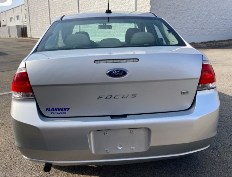 2010 Ford Focus SE photo