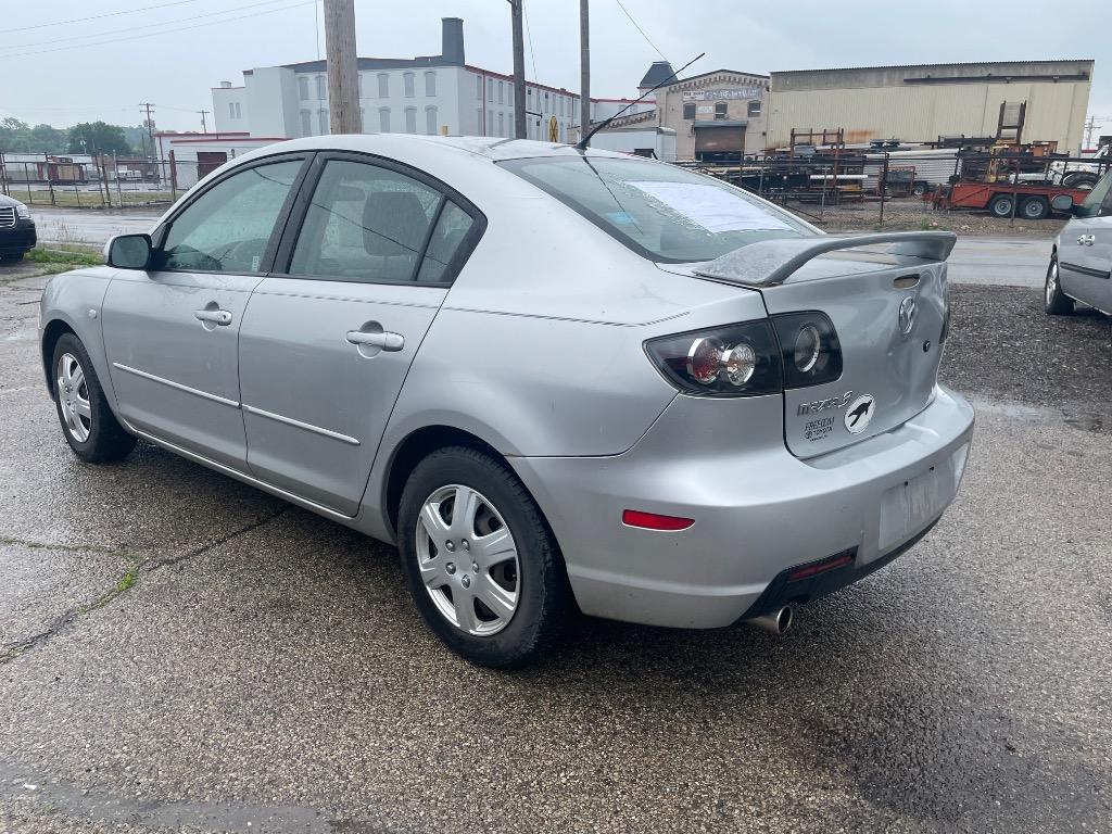 2009 Mazda Mazda3 i Sport photo