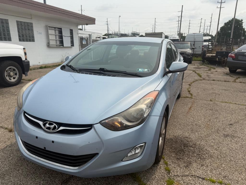 2012 Hyundai Elantra