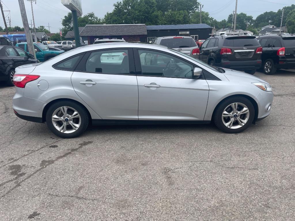 2014 Ford Focus SE photo
