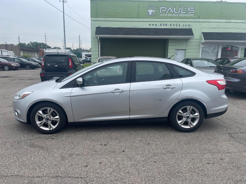 2014 Ford Focus SE photo