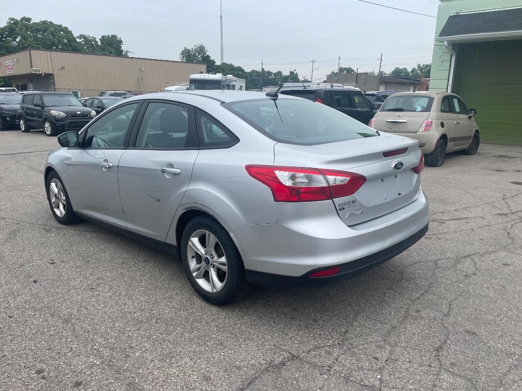 2014 Ford Focus SE photo