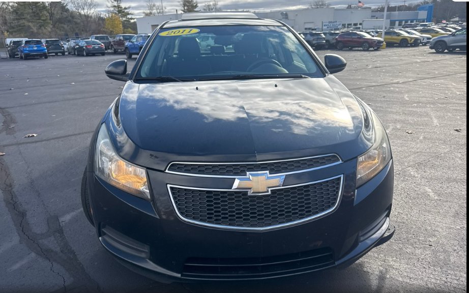 2011 Chevrolet Cruze LT photo