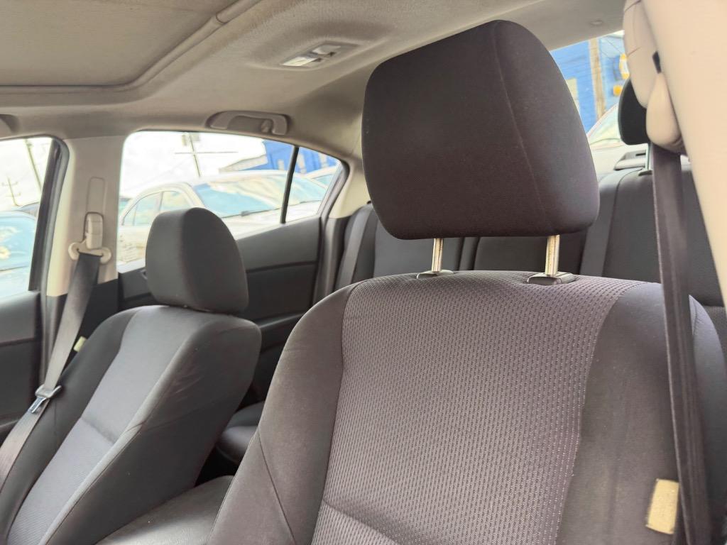 2010 MAZDA MAZDA3 - $6,995