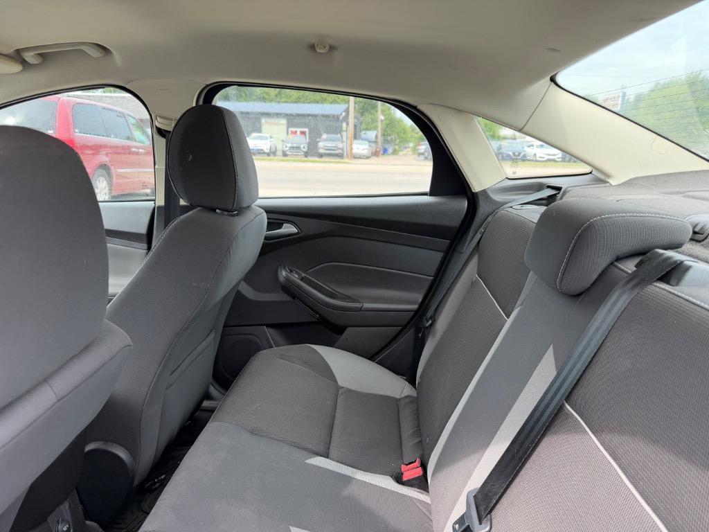 2013 Ford Focus - $7,995
