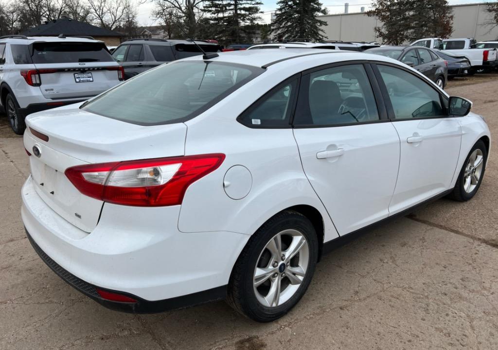 2013 Ford Focus SE photo