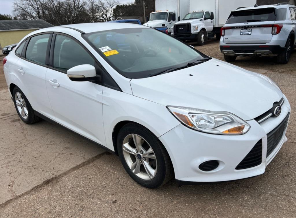 2013 Ford Focus SE photo