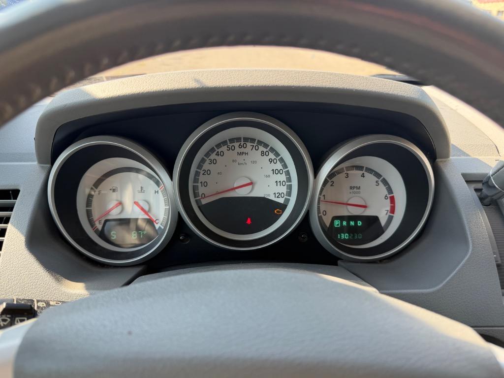 2010 Dodge Grand Caravan - $7,500