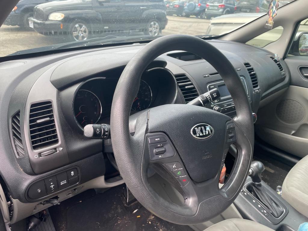 2015 Kia Forte LX photo