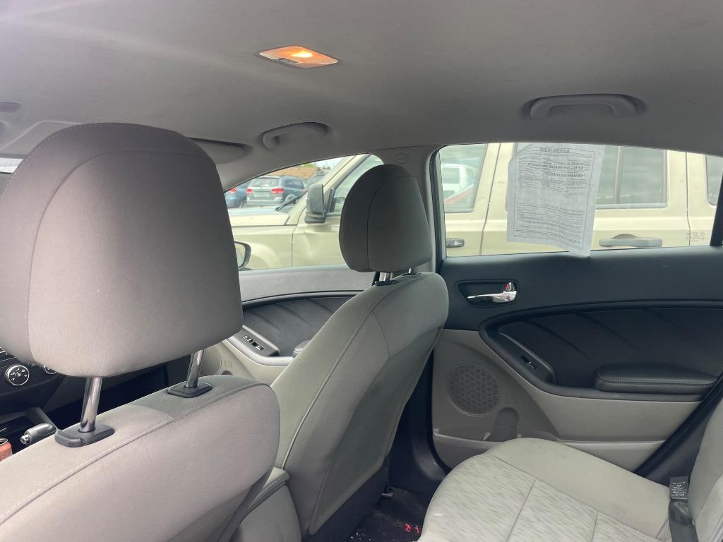 2015 Kia Forte LX photo