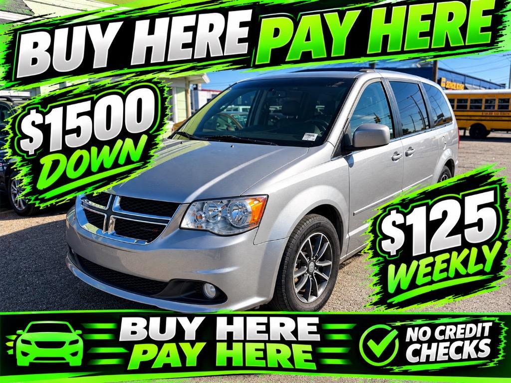 2016 Dodge Grand Caravan - $9,800