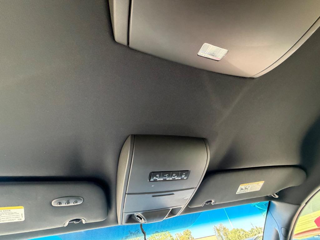 2016 Dodge Grand Caravan - $9,800