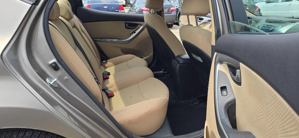 2013 Hyundai Elantra - $7,500