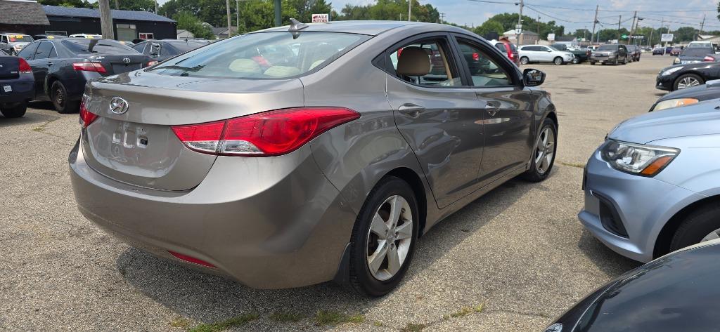 2013 Hyundai Elantra - $7,500