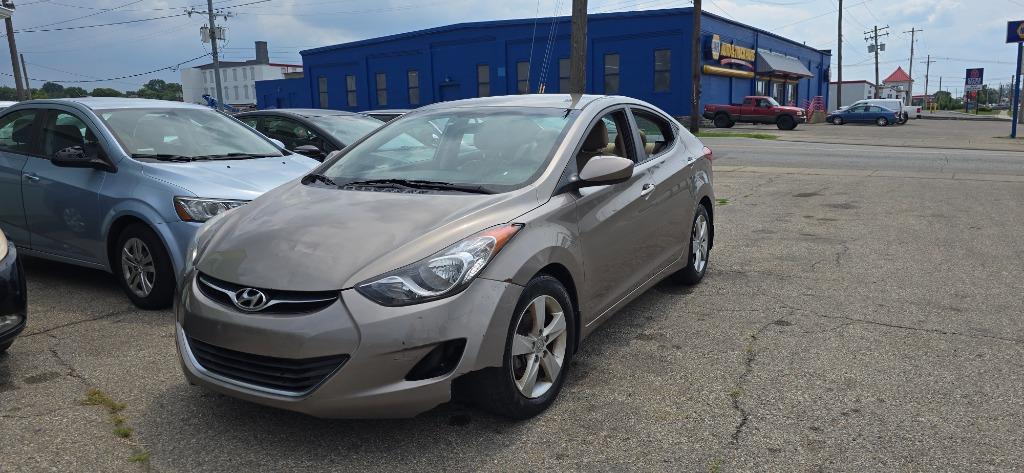 2013 Hyundai Elantra - $7,500