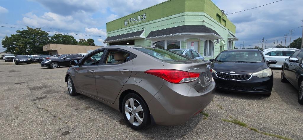 2013 Hyundai Elantra - $7,500