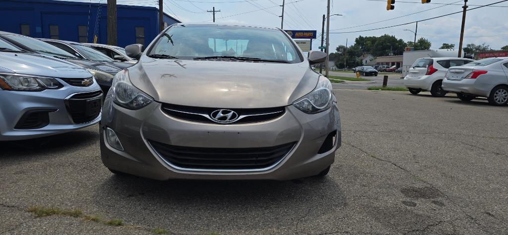2013 Hyundai Elantra - $7,500