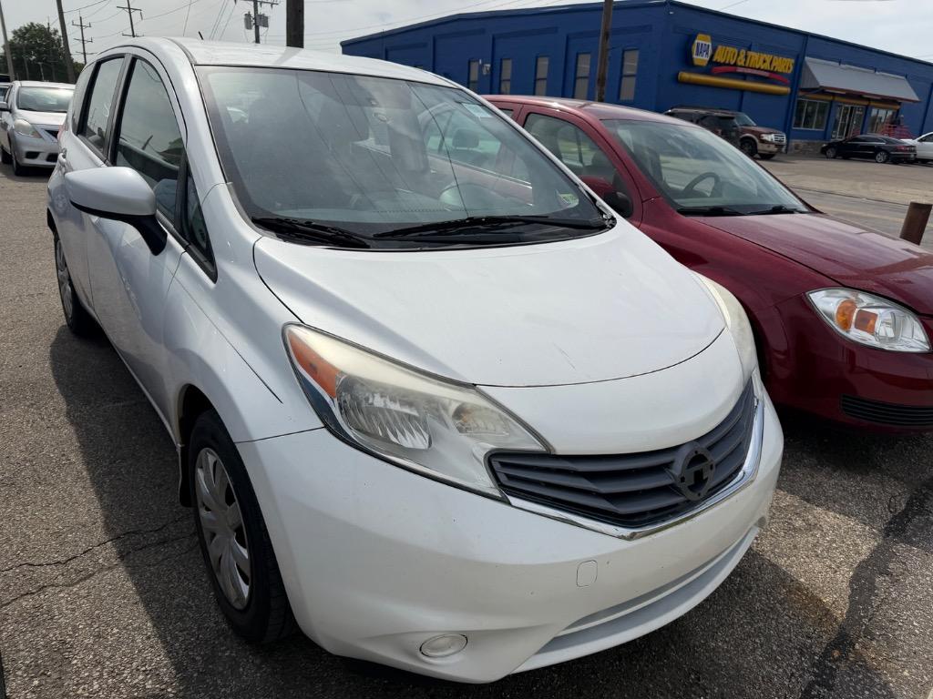 2015 Nissan Versa - $7,900