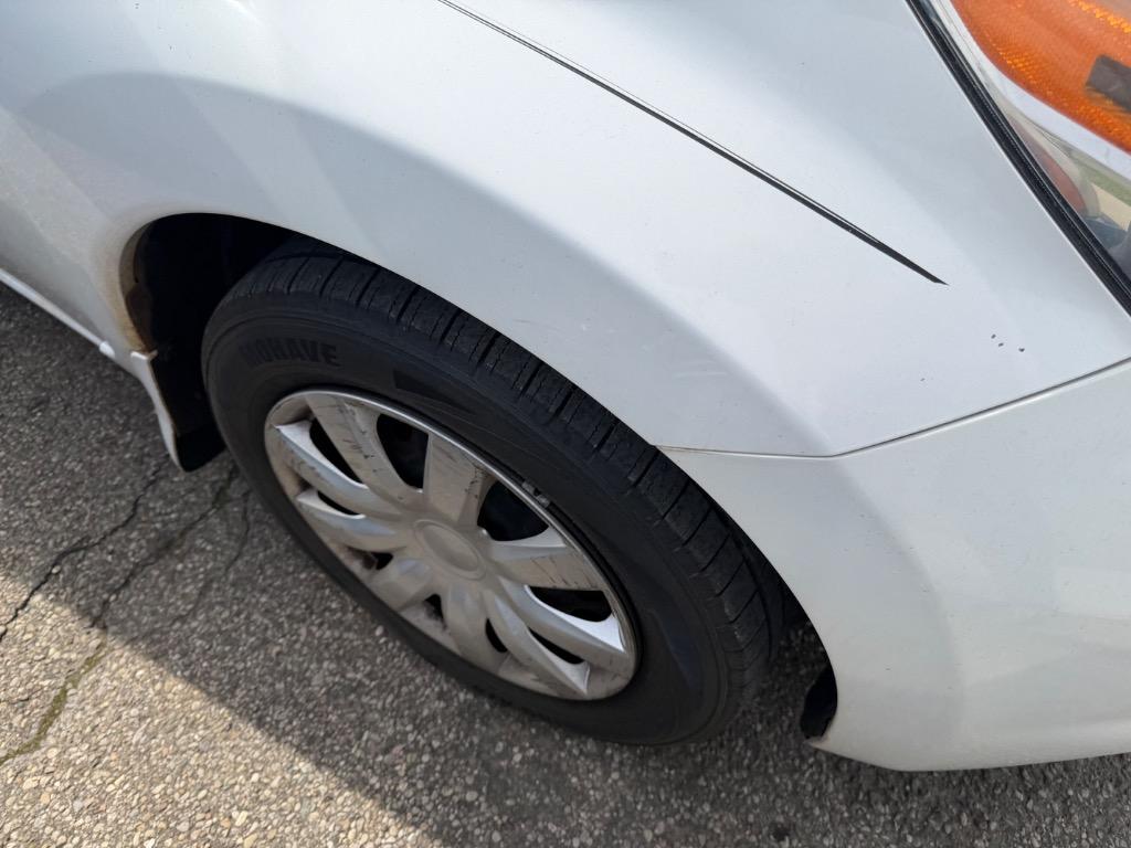 2015 Nissan Versa - $7,900
