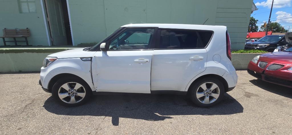 2017 Kia Soul - $2,995