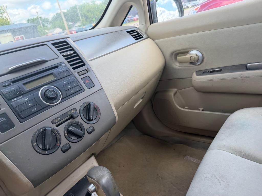 2009 Nissan Versa - $6,995